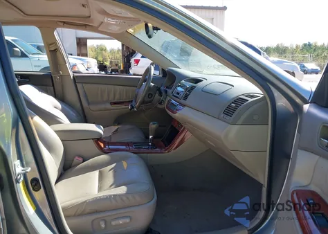 2005 Toyota Camry Xle V6 from USA, damaged, VIN 4T1BF30K85U594746